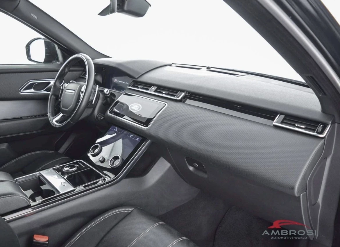 Land Rover Range Rover Velar  2.0 дизел 240 коня 4по4 пакет R dynamic панорама - изображение 8
