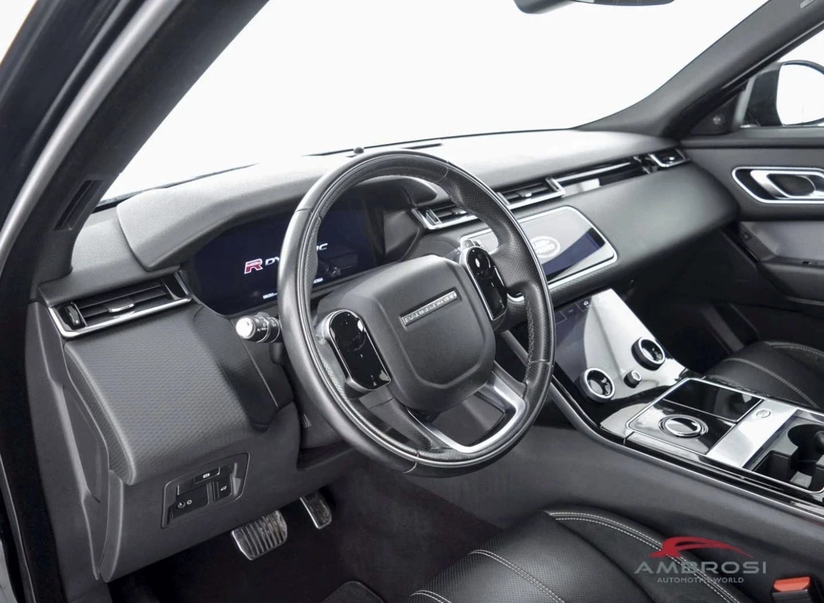 Land Rover Range Rover Velar  2.0 дизел 240 коня 4по4 пакет R dynamic панорама - изображение 5