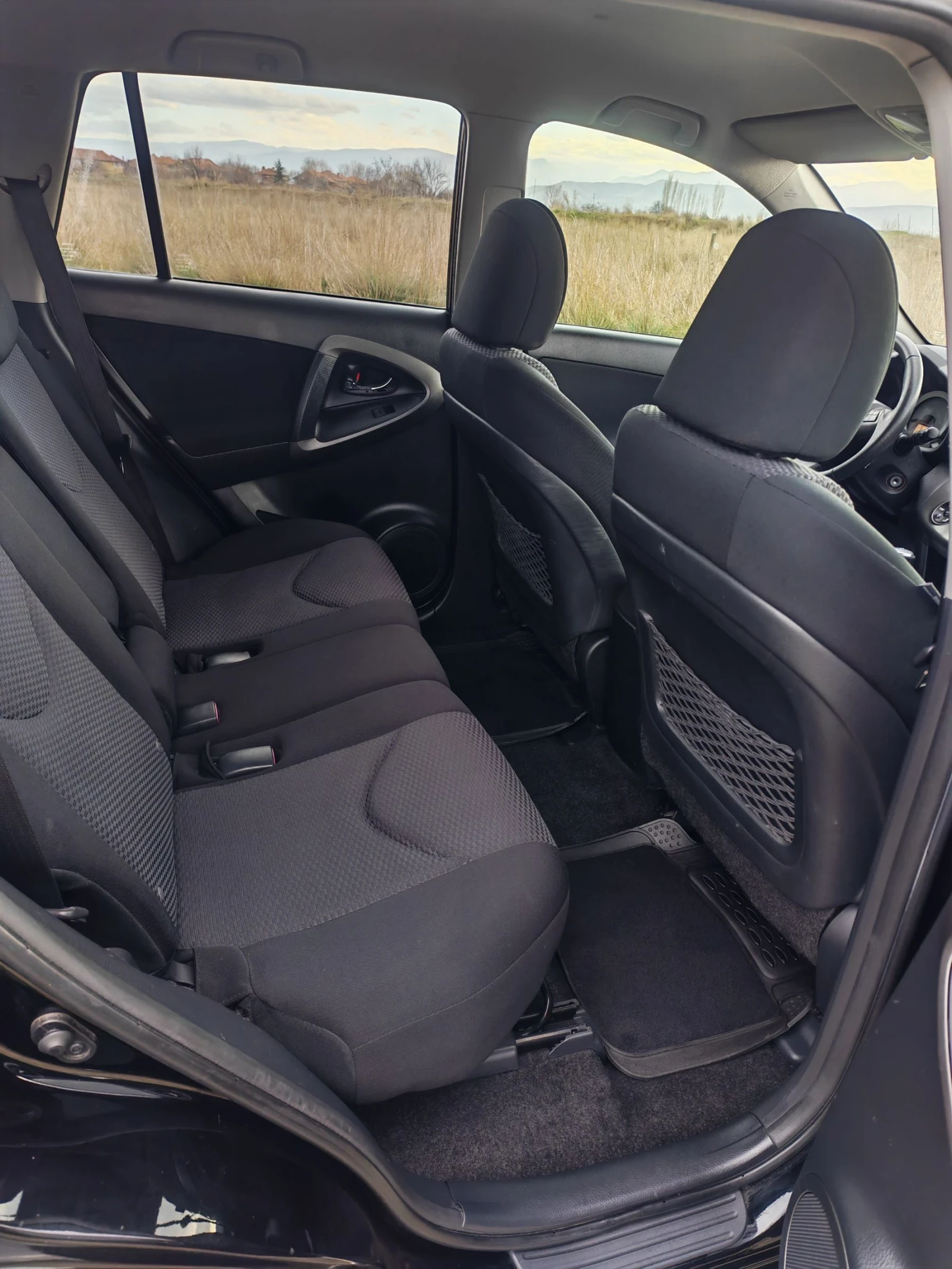 Toyota Rav4 2.2D D4D | Mobile.bg � ����������� 10