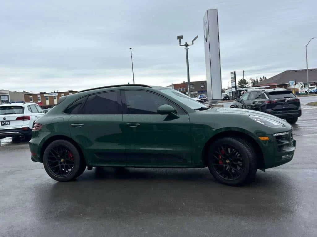 Porsche Macan * GTS * ГЛАВНО ПРЕДСТАВИТЕЛСТВО* ПАНОРАМА* КАМЕРА*, снимка 3 - Автомобили и джипове - 54214423