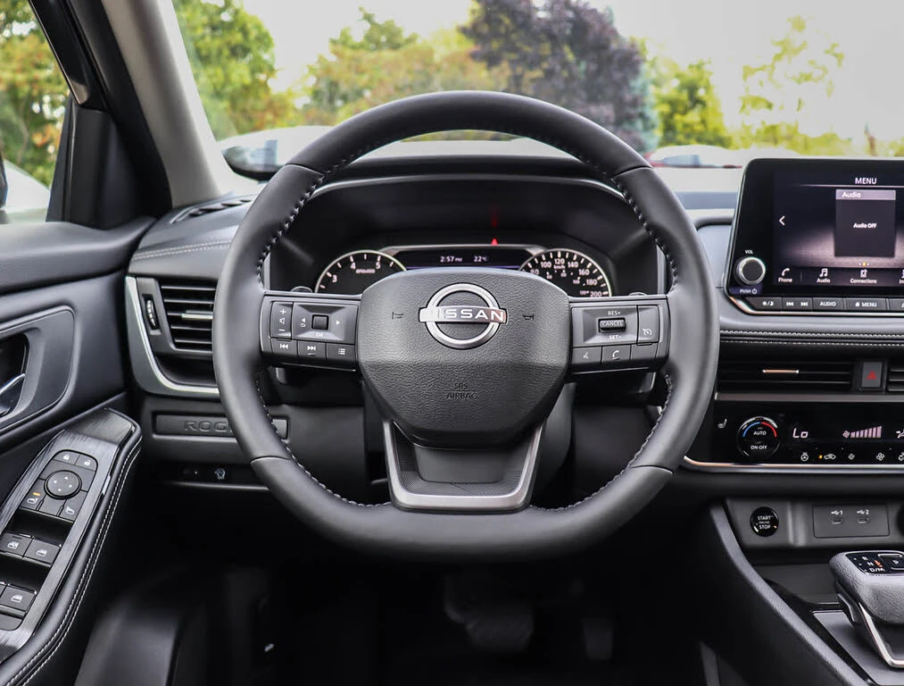 Nissan Rogue S AWD, снимка 10 - Автомобили и джипове - 54377387