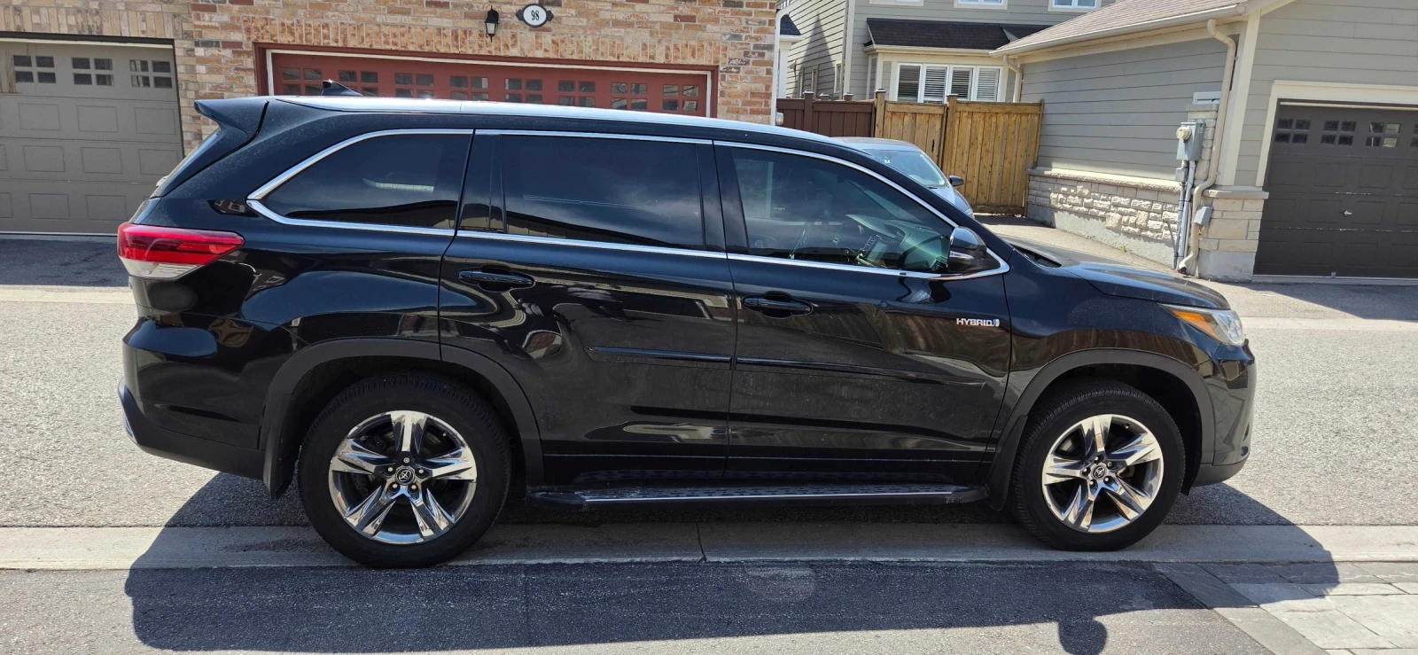 Toyota Highlander HYBRID LIMITED / 7 МЕСТА / 4WD / CARFAX /, снимка 3 - Автомобили и джипове - 54455948