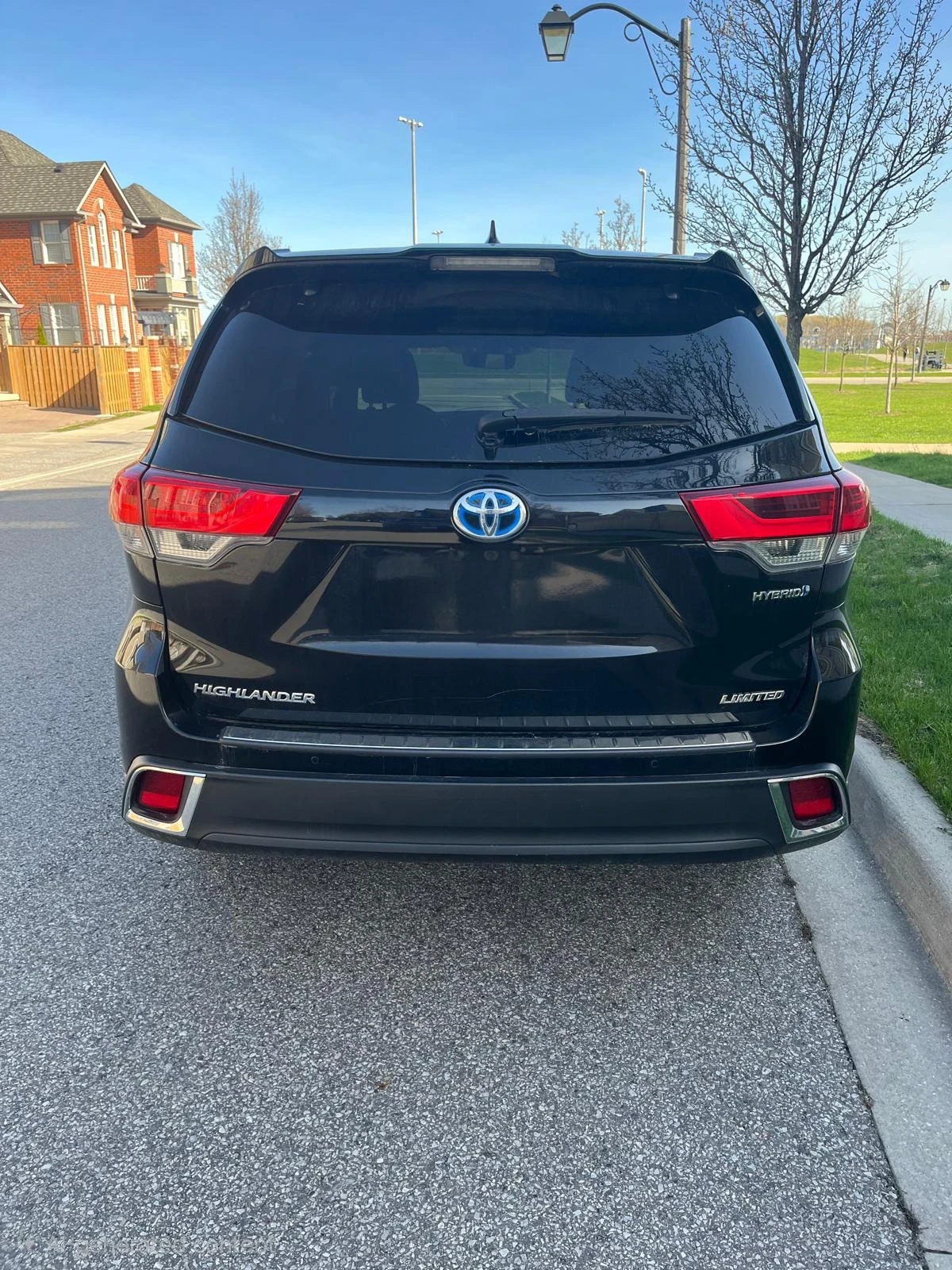 Toyota Highlander HYBRID LIMITED / 7 МЕСТА / 4WD / CARFAX /, снимка 4 - Автомобили и джипове - 54455948