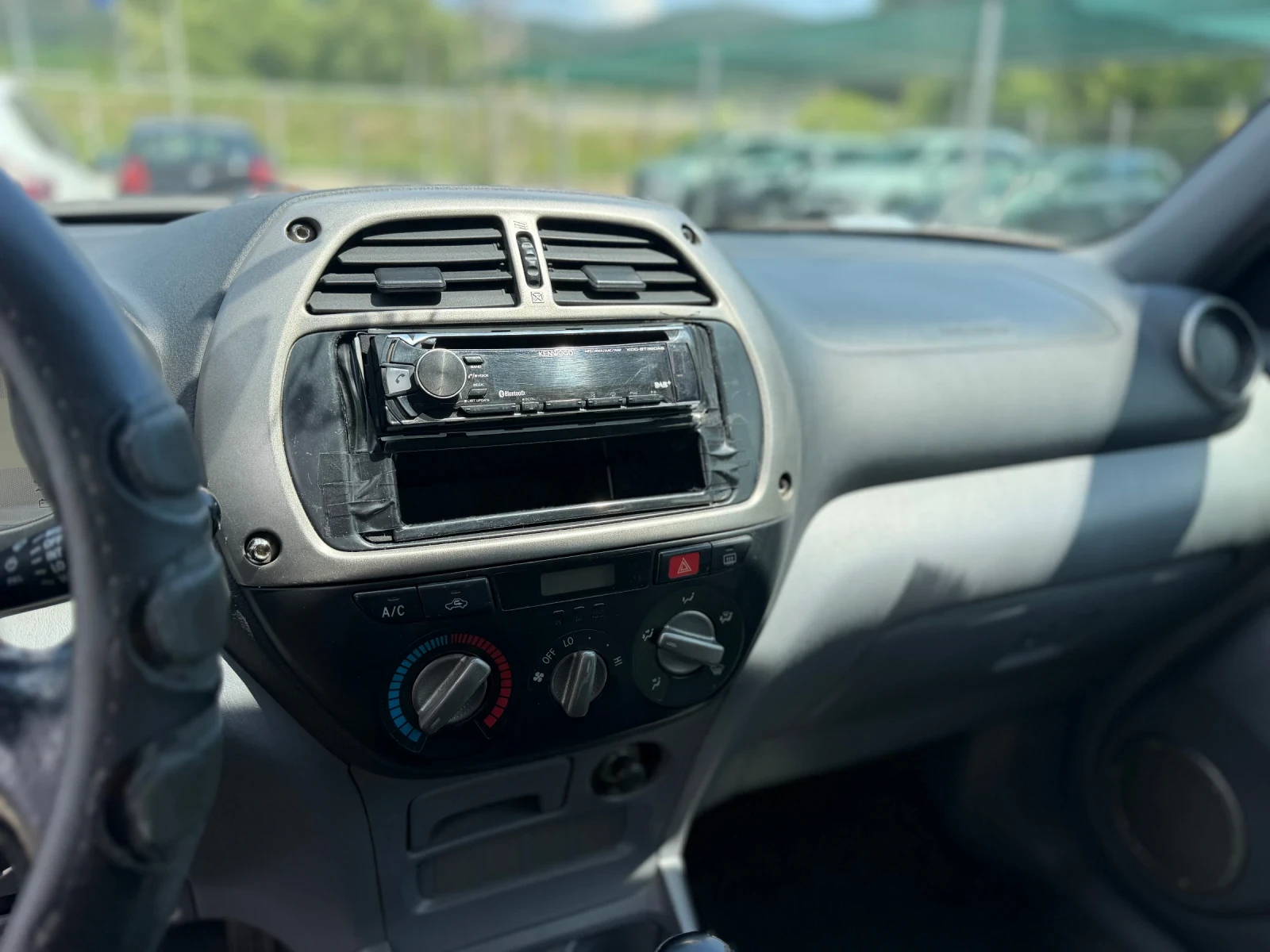 Toyota Rav4 D4D/241000km, снимка 13 - Автомобили и джипове - 55009111