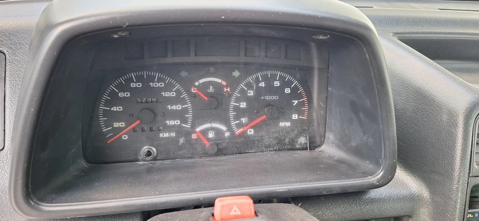 Suzuki Vitara 1.6i, снимка 6 - Автомобили и джипове - 55524222
