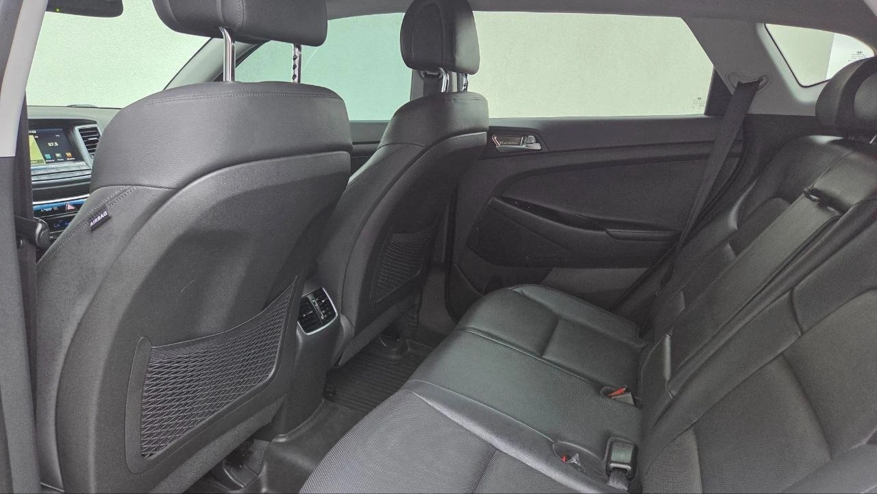 Hyundai Tucson Limited AWD | Leather | Sunroof | Navigation, снимка 11 - Автомобили и джипове - 56130620