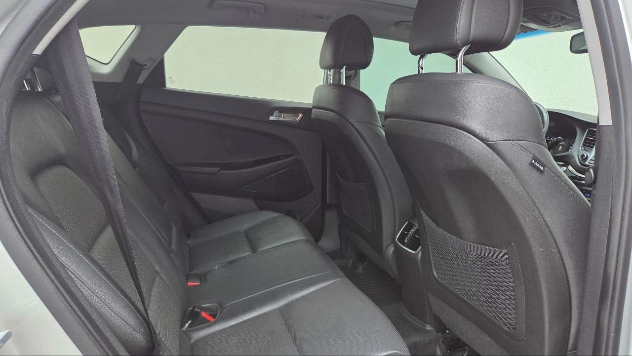 Hyundai Tucson Limited AWD | Leather | Sunroof | Navigation, снимка 12 - Автомобили и джипове - 56130620