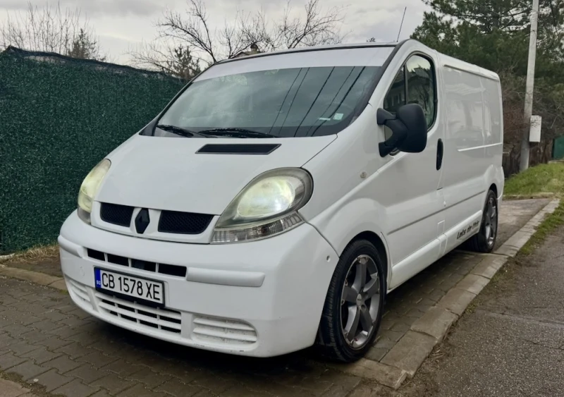Renault Trafic 2.5 , снимка 2 - Бусове и автобуси - 53009710