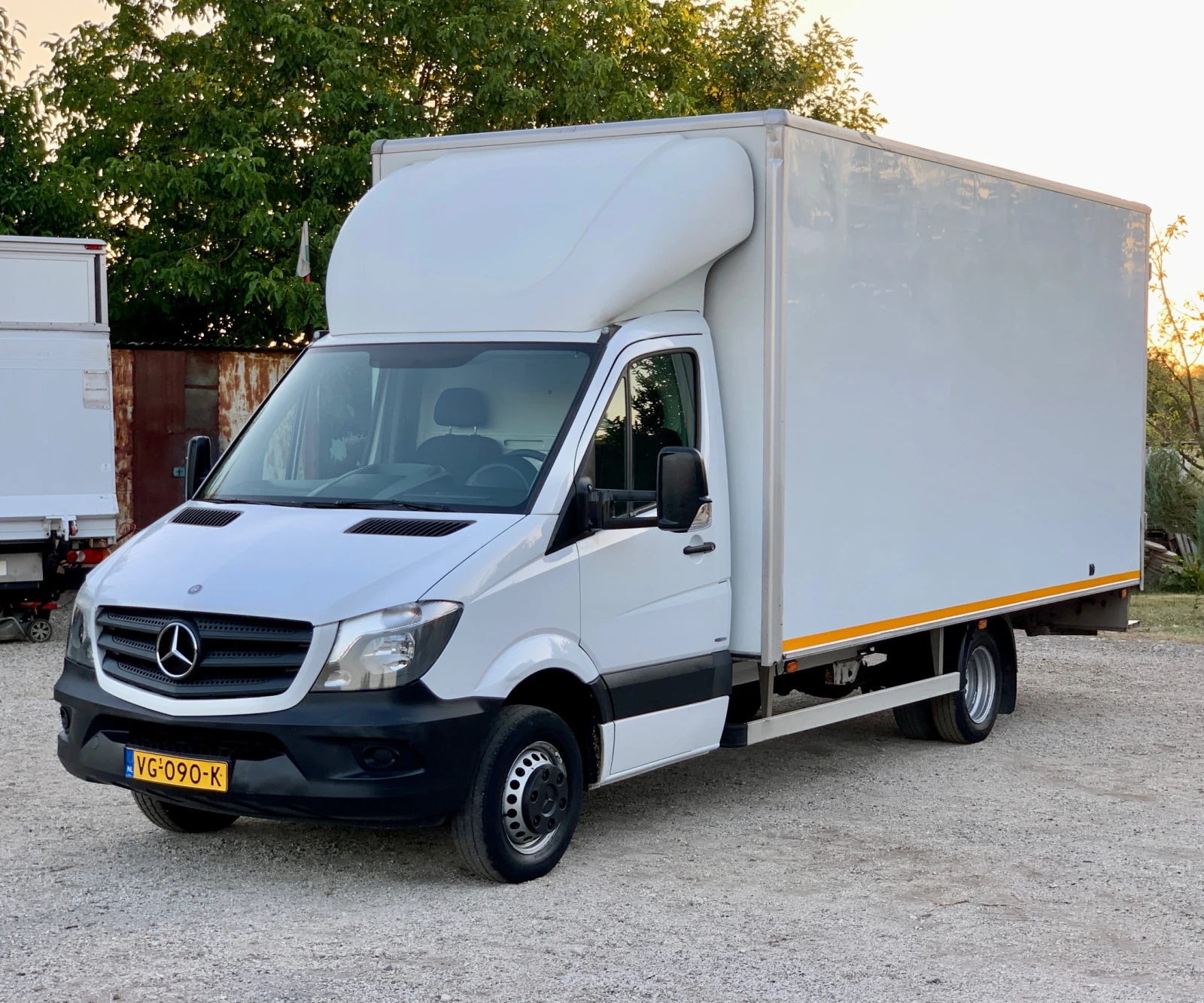 Mercedes-Benz Sprinter 513CDI* 4.33м. МЕЖДУОСИЕ* НА ШАСИ* FACE* EURO 6 - изображение 2