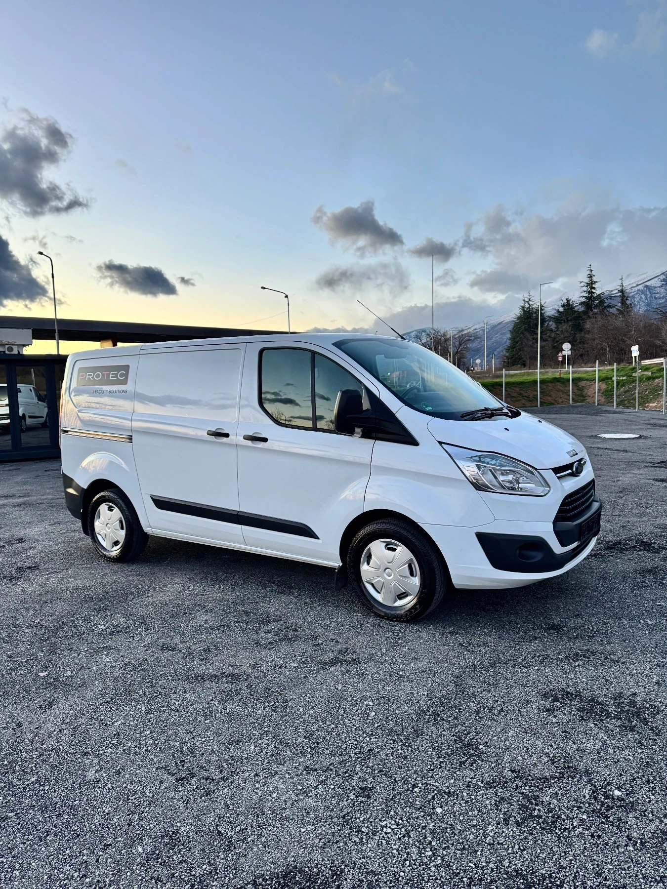 Ford Transit Custom 2.2 TDCI 125кс, Климатик, Автопилот , Теглич, ТОП  - изображение 3