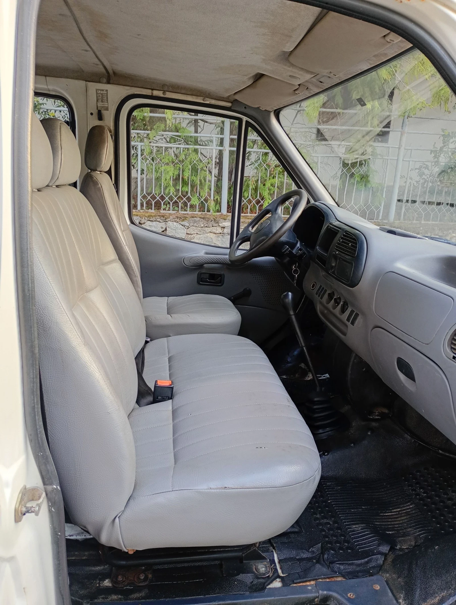 Ford Transit 2.5TD, снимка 10 - Бусове и автобуси - 54195895