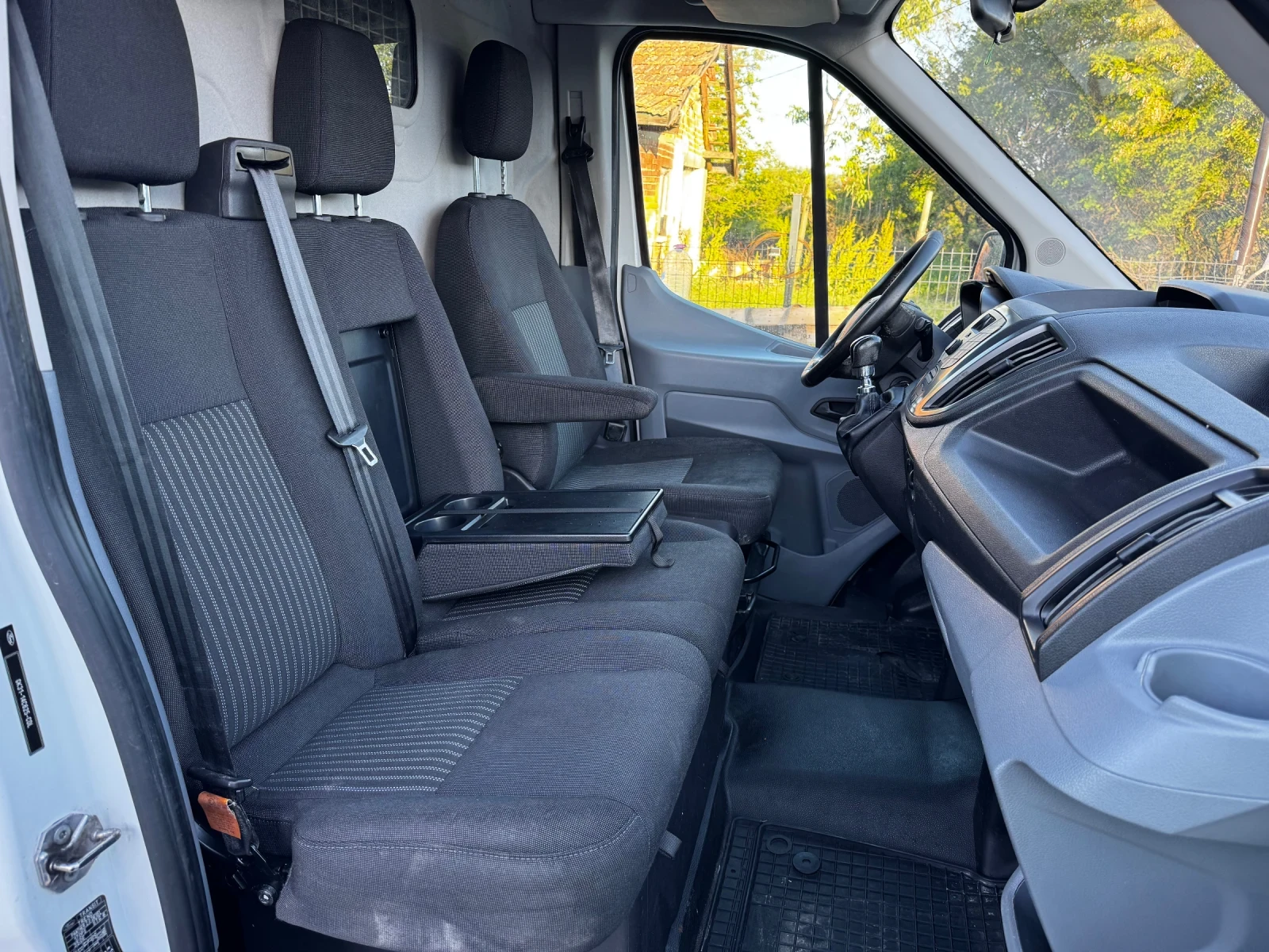 Ford Transit 2.0TDCi* L4H3* Euro6b* Климатик, снимка 13 - Бусове и автобуси - 54654105