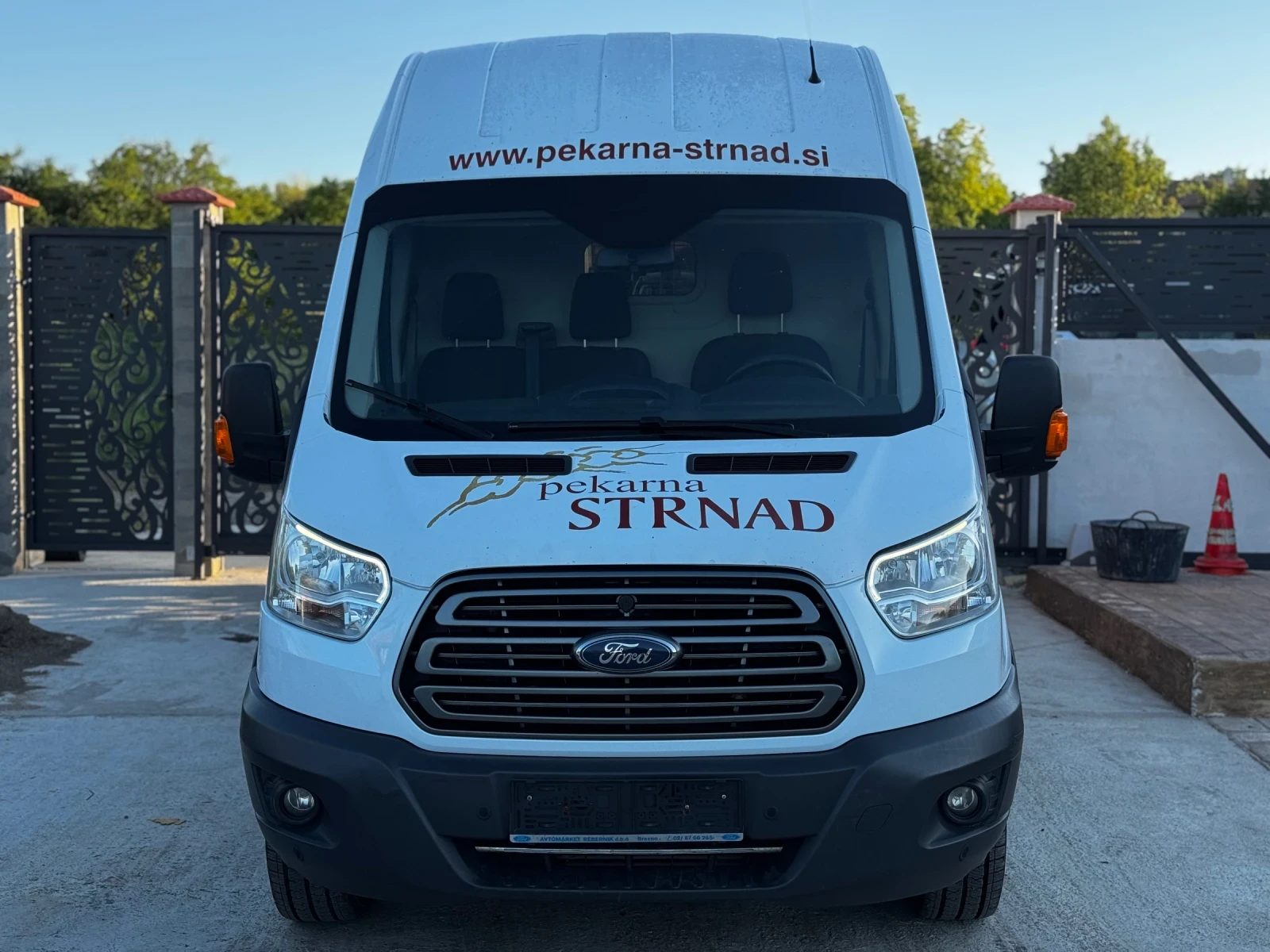 Ford Transit 2.0TDCi* L4H3* Euro6b* Климатик, снимка 2 - Бусове и автобуси - 54654105