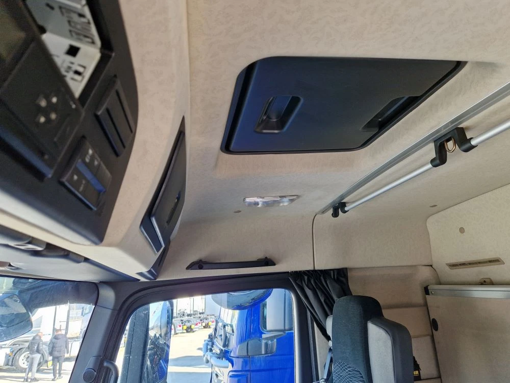 Mercedes-Benz 2543 Actros Frigo Truck, снимка 11 - Камиони - 54594035