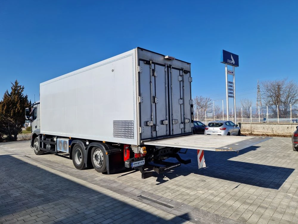 Mercedes-Benz 2543 Actros Frigo Truck, снимка 5 - Камиони - 54594035