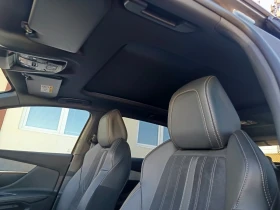 Peugeot 3008 GT Panorama+ Кожен салон, снимка 14