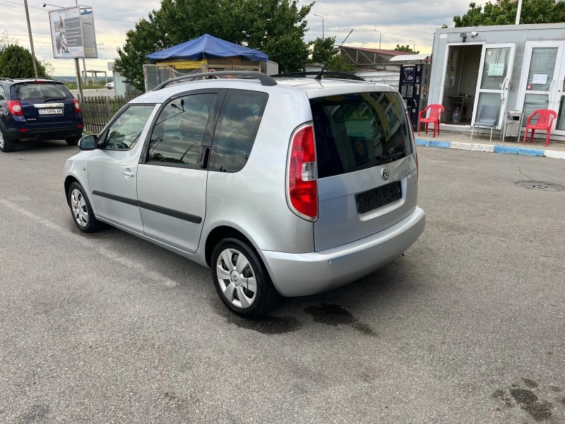 Skoda Roomster 1.4 БЕНЗИН-ГАЗ, снимка 4 - Автомобили и джипове - 45752278