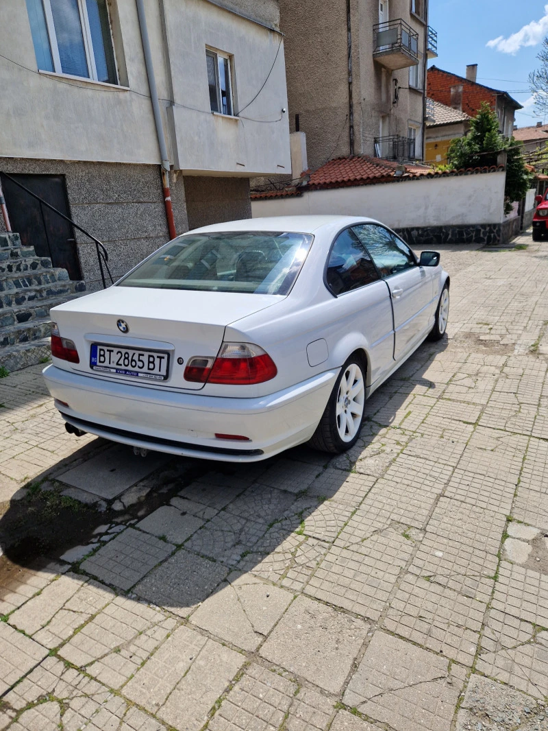 BMW 318, снимка 3 - Автомобили и джипове - 47278408