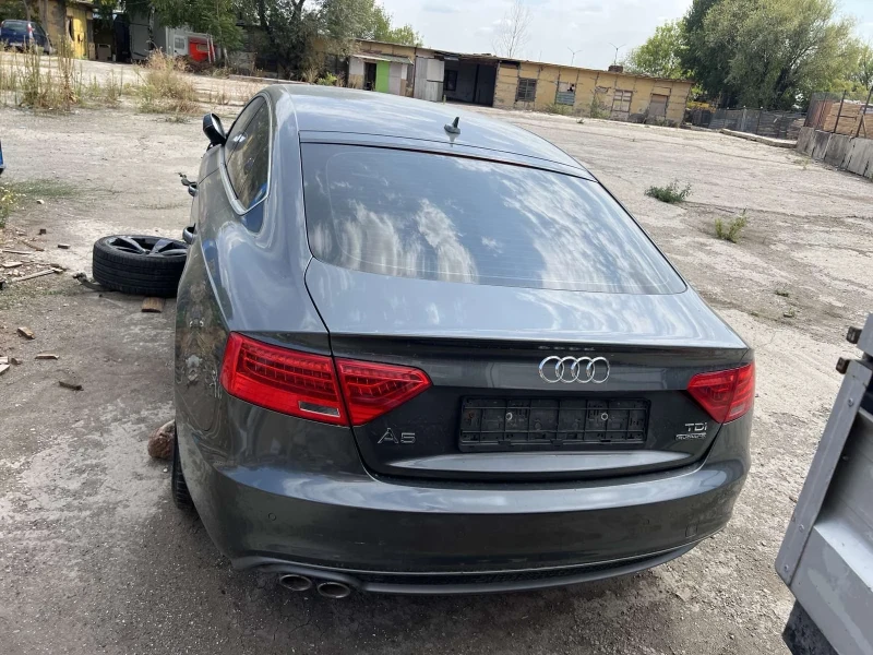 Audi A5 Фейслифт, снимка 3 - Автомобили и джипове - 47185769