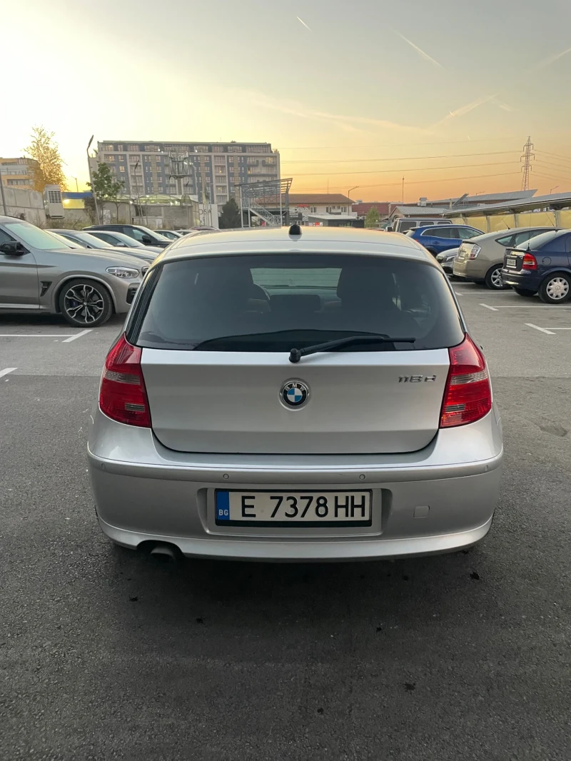 BMW 118 Facelift  Мулти Волан Реални Километри, снимка 5 - Автомобили и джипове - 48460200