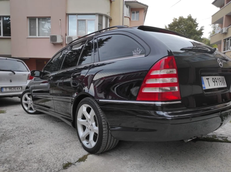 Mercedes-Benz C 320 AMG pack, снимка 10 - Автомобили и джипове - 47769521