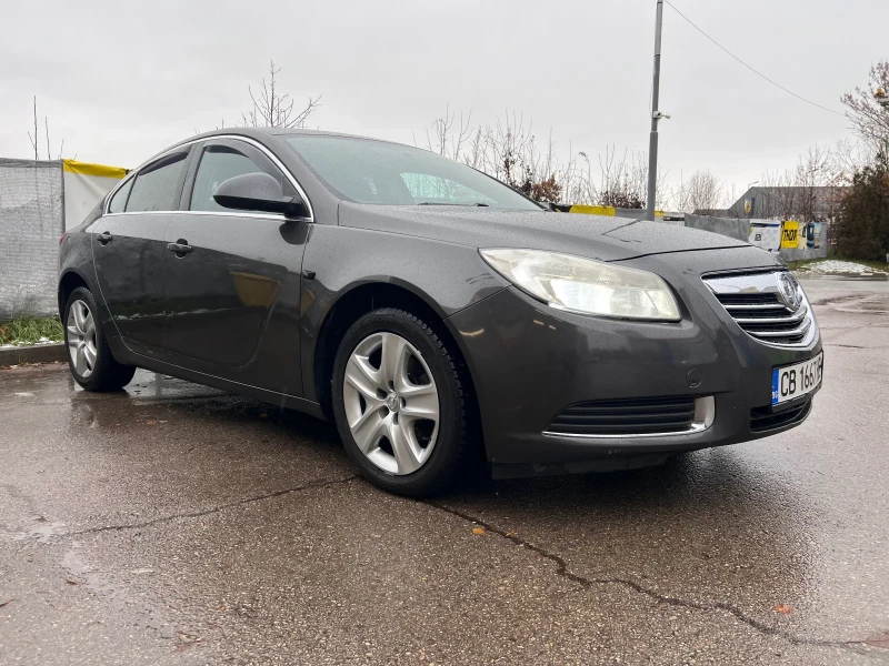 Opel Insignia, снимка 4 - Автомобили и джипове - 48297475