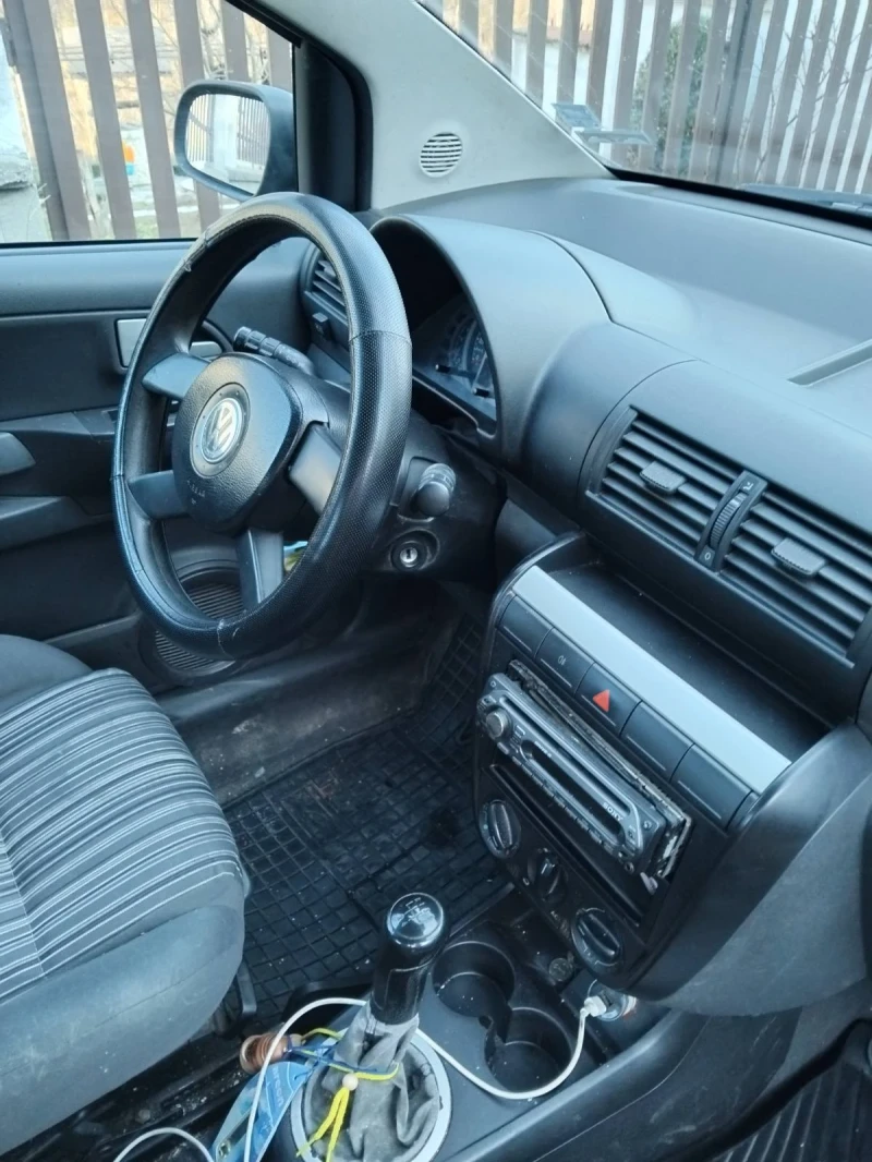 VW Polo, снимка 8 - Автомобили и джипове - 49047465