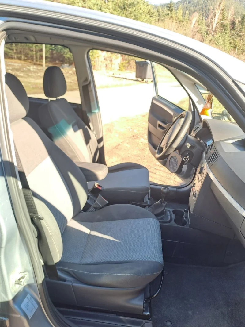 Opel Meriva, снимка 3 - Автомобили и джипове - 49583195