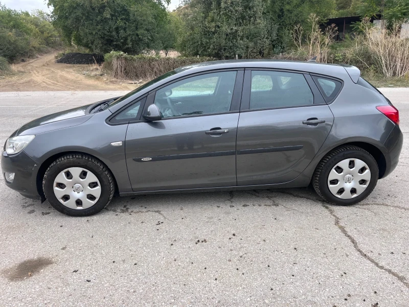 Opel Astra 2.0 CDTI автоматик, снимка 6 - Автомобили и джипове - 52618662
