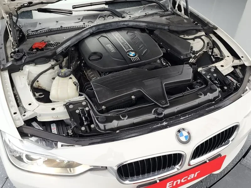 BMW 320 d - изображение 6