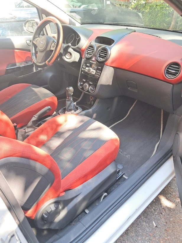 Opel Corsa  D, 1.3 CDTI, ECO FLEX, оранжев салон, снимка 5 - Автомобили и джипове - 56153437