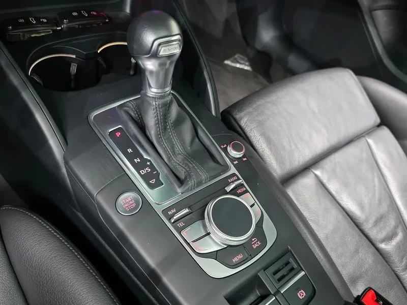 Audi A3 Sportback E-Tron 8V, снимка 9 - Автомобили и джипове - 56517147