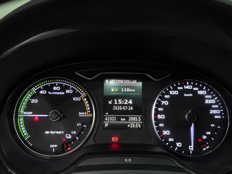Audi A3 Sportback E-Tron 8V, снимка 8 - Автомобили и джипове - 56517147