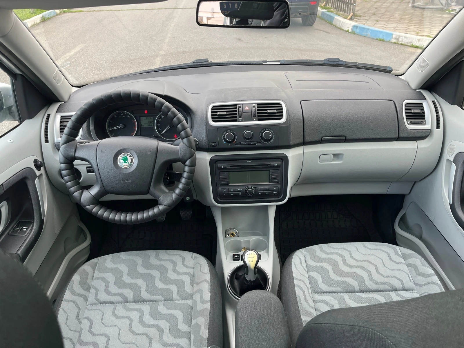 Skoda Roomster 1.4 БЕНЗИН-ГАЗ - изображение 9