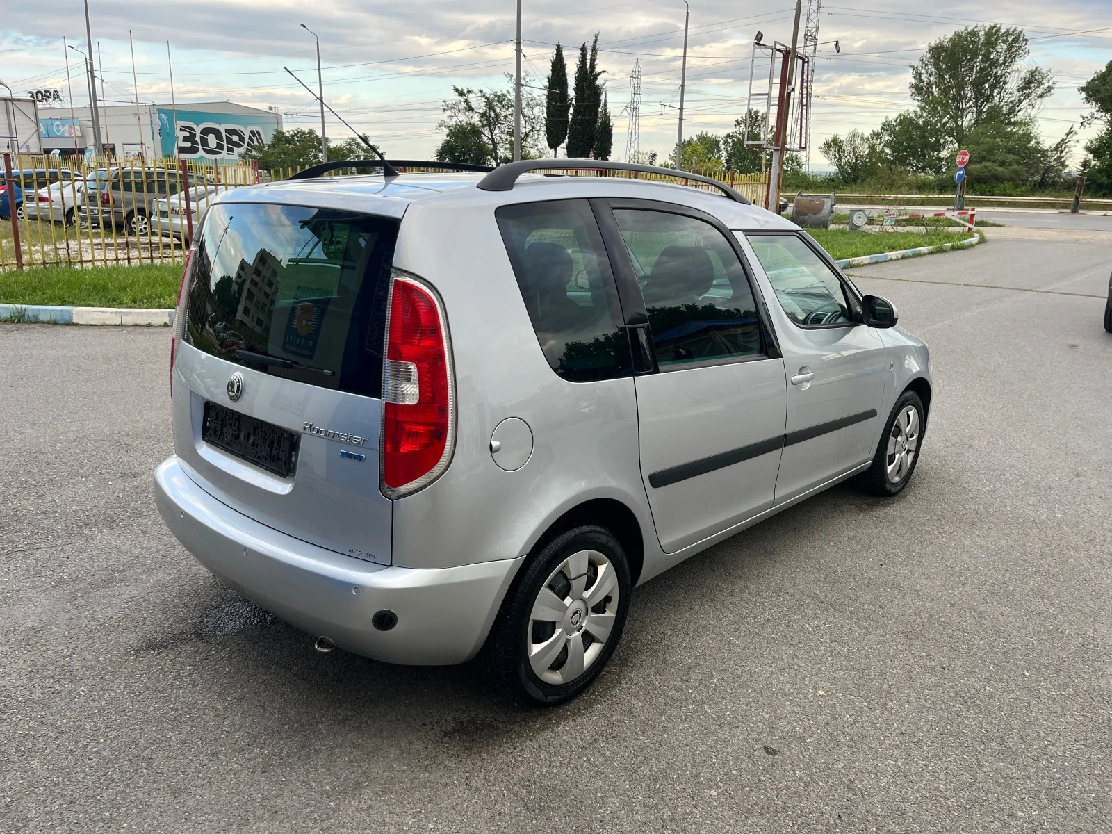 Skoda Roomster 1.4 БЕНЗИН-ГАЗ - изображение 5