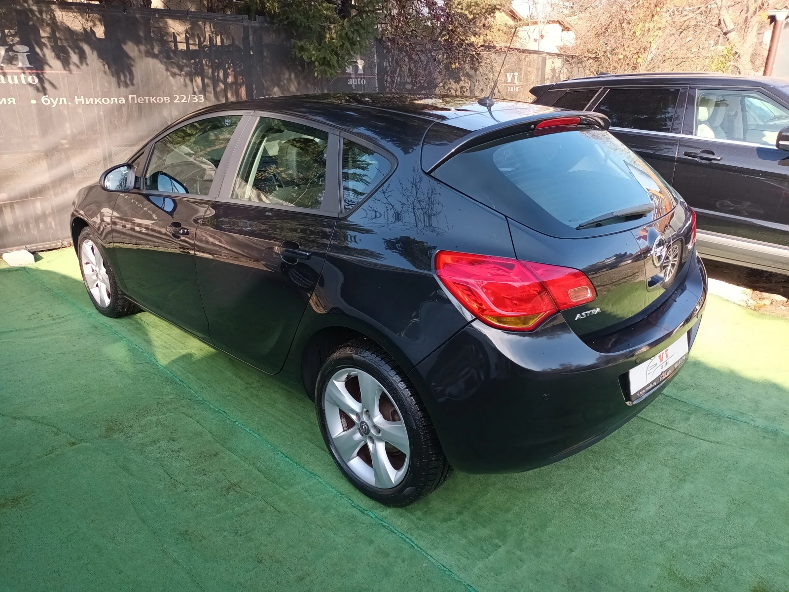 Opel Astra 1.4/100к.с./КЛИМАТРОНИК - изображение 5