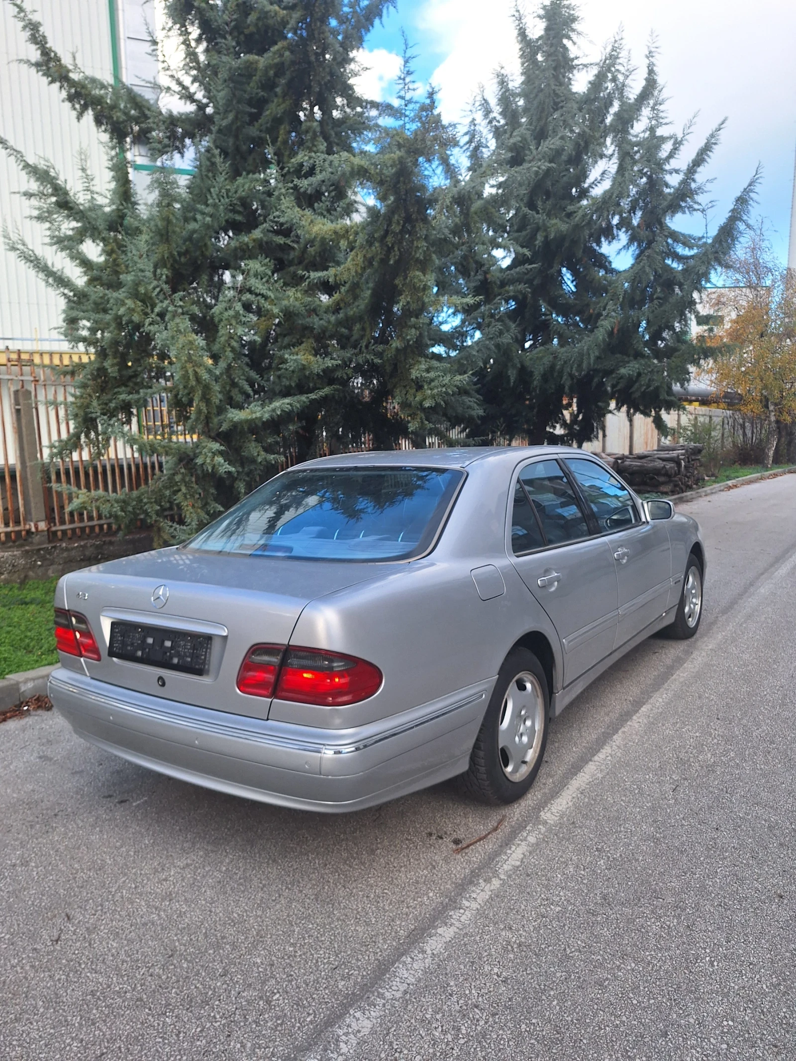 Mercedes-Benz E 280 280   | Mobile.bg   4