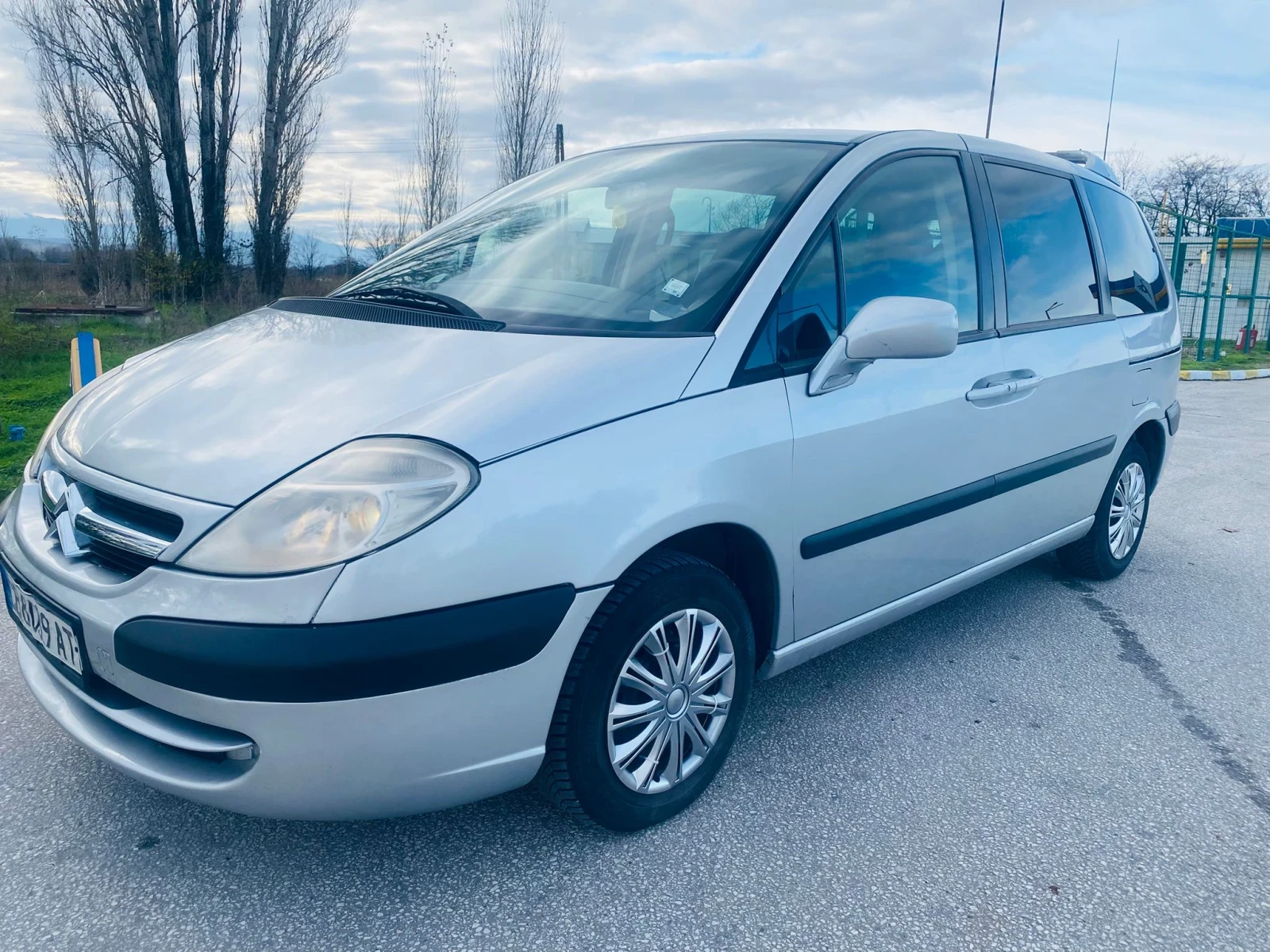 Citroen C8 2.0.136 - изображение 2