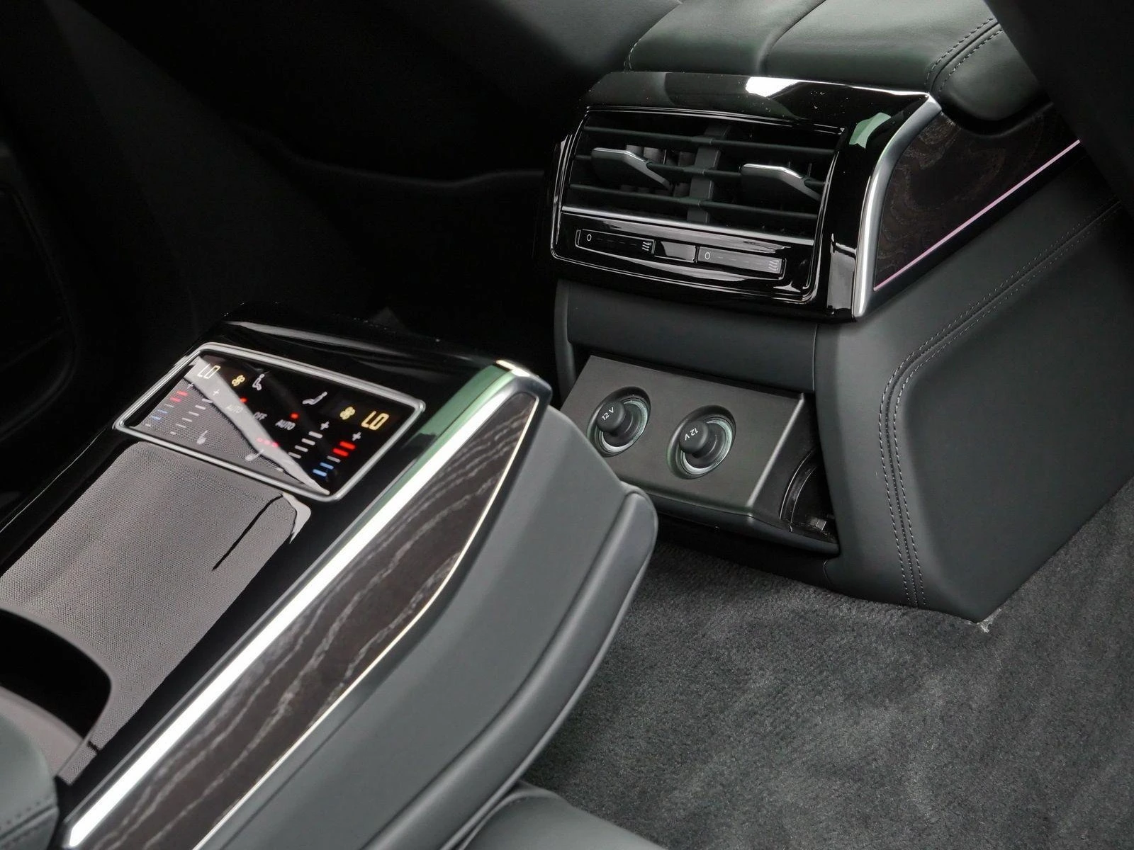 Audi A8 60 TFSIe/PLUG-IN/S-LINE/B&O/MATRIX/HEAD UP/360 | Mobile.bg � ����������� 17