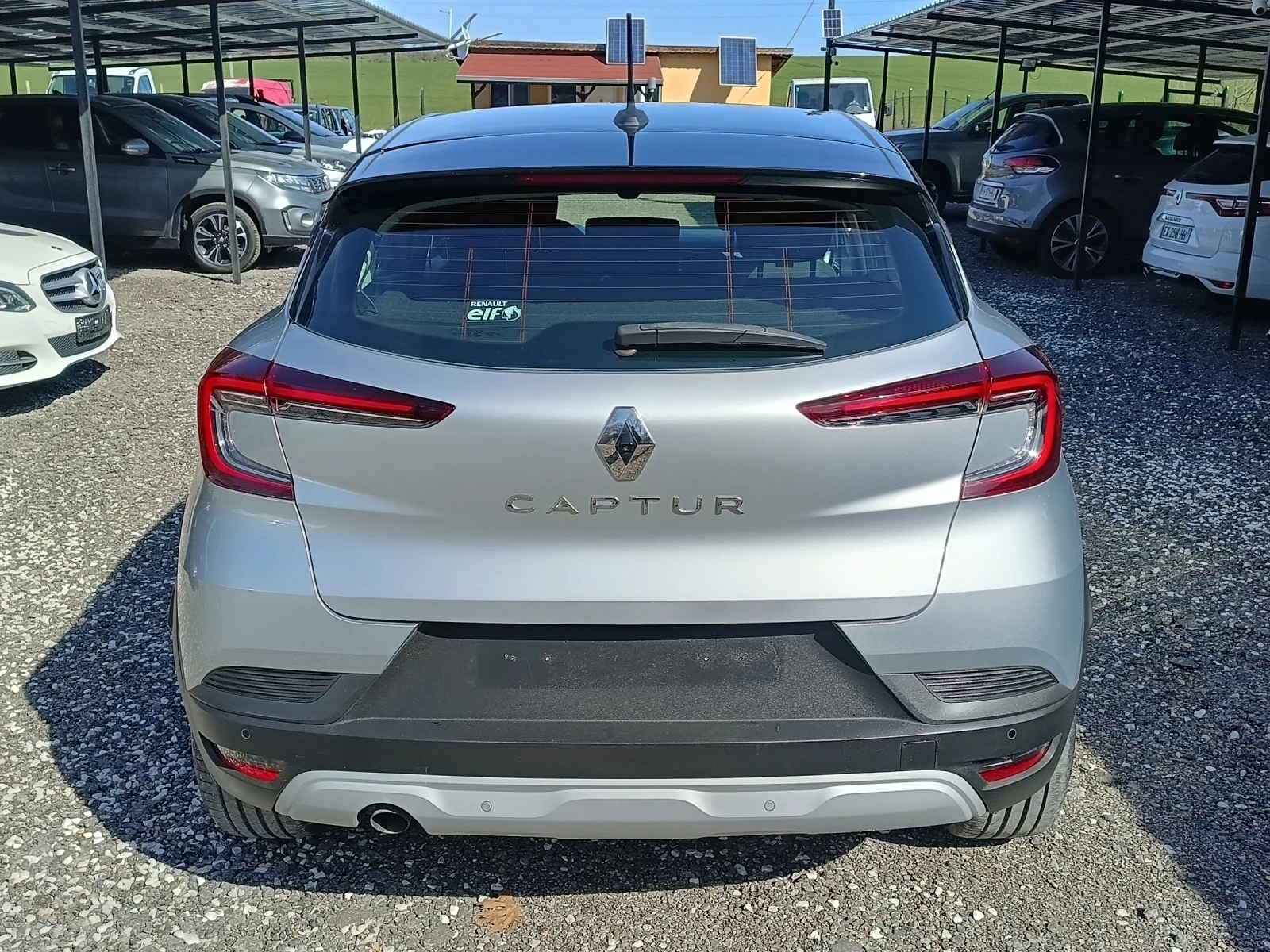 Renault Captur 1.5dci Автоматик, снимка 6 - Автомобили и джипове - 53804536