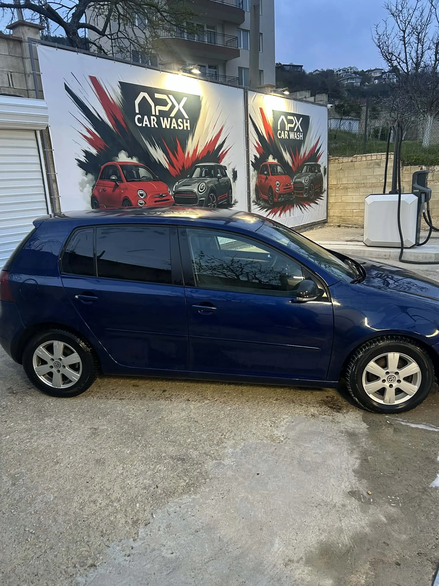 VW Golf 2.0TDI 4MOTION, снимка 2 - Автомобили и джипове - 54208125