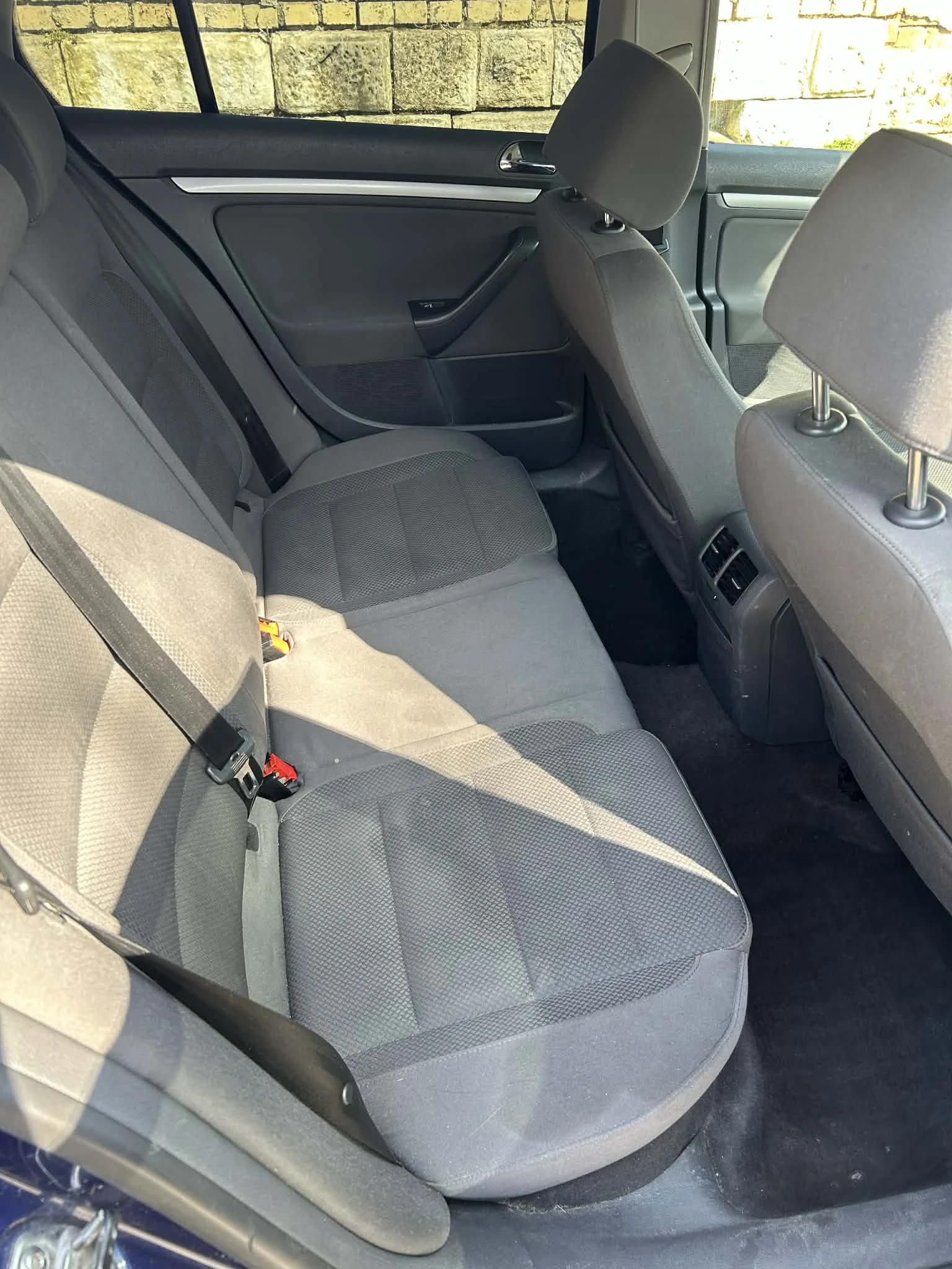 VW Golf 2.0TDI 4MOTION, снимка 11 - Автомобили и джипове - 54208125