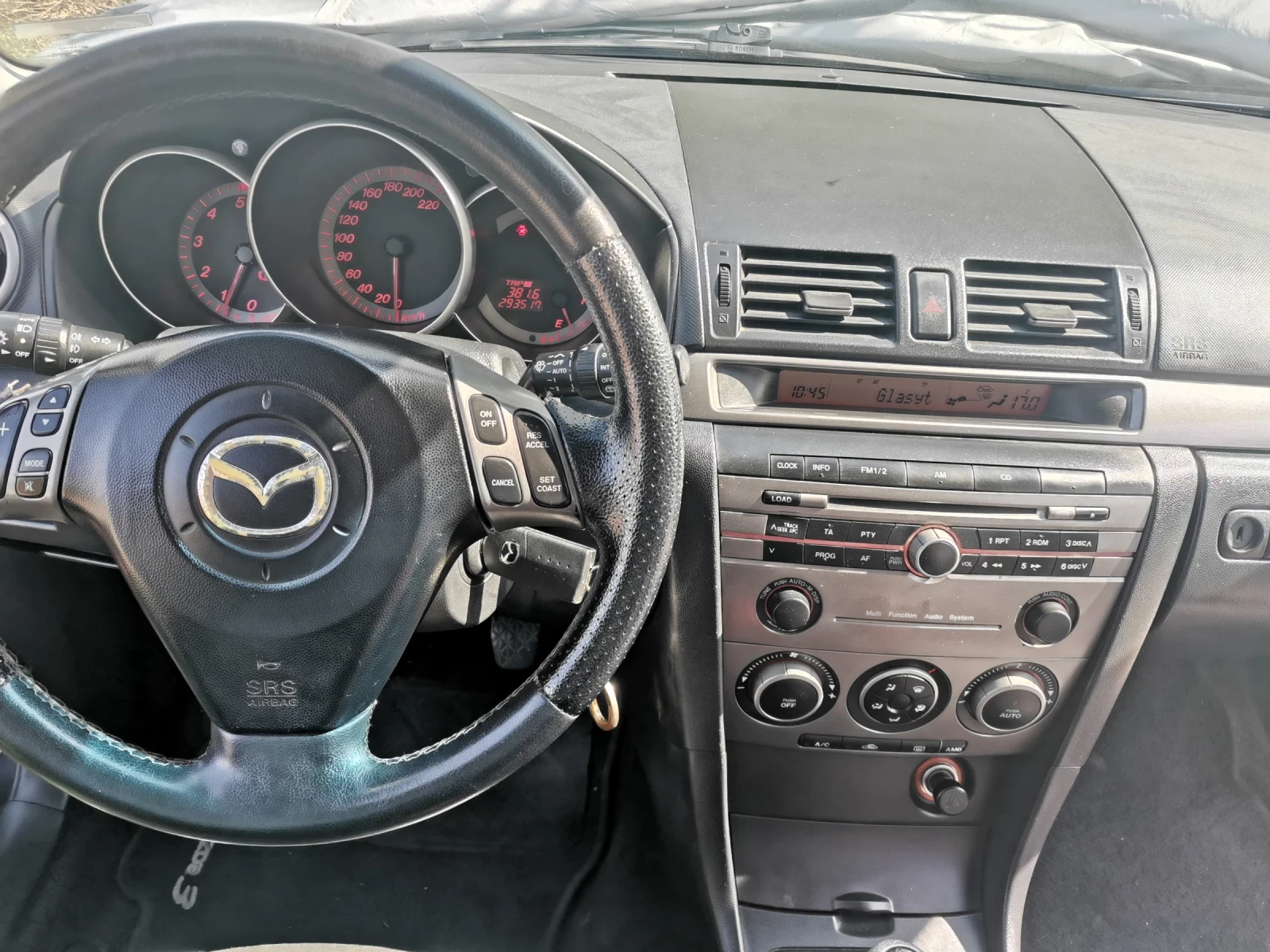 Mazda 3, снимка 4 - Автомобили и джипове - 54233457