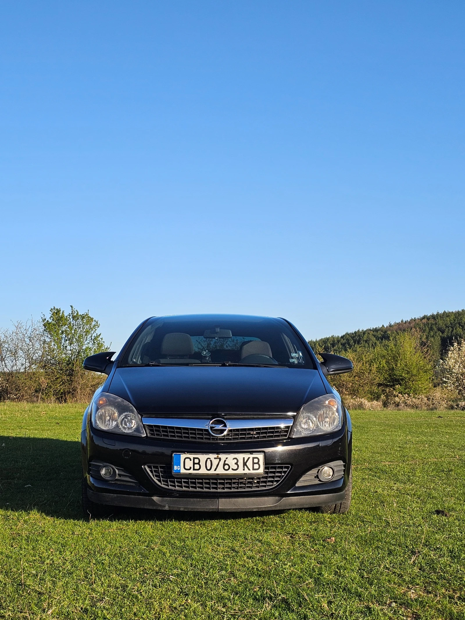 Opel Astra 1.7 GTC, снимка 4 - Автомобили и джипове - 54335312