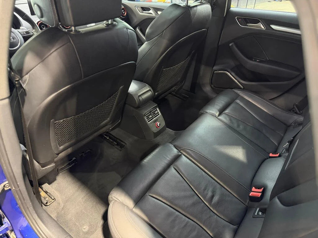 Audi S3 TECHNIK* B&O* ПОДГРЕВ* КАМЕРА* КЕЙЛЕС* МЪРТВА ТОЧК, снимка 8 - Автомобили и джипове - 54455985