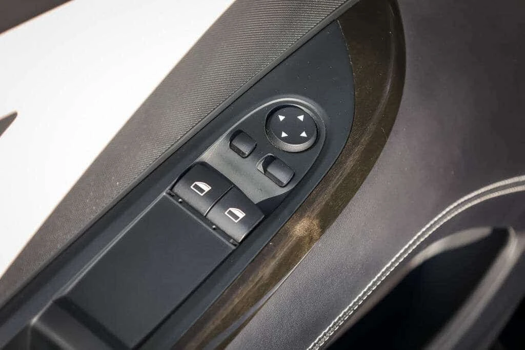BMW 650 * CARFAX * ��� ������������ ������ | Mobile.bg � ����������� 12