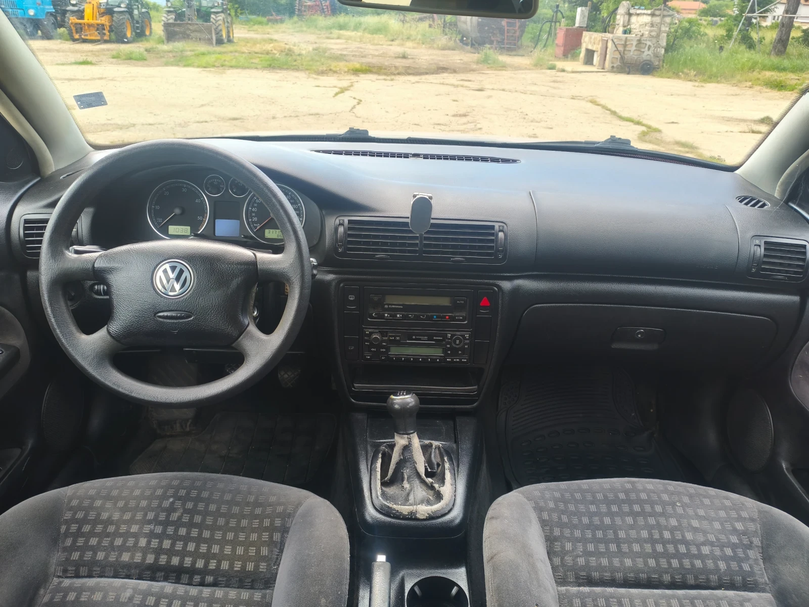 VW Passat B 5.5, снимка 6 - Автомобили и джипове - 54909920