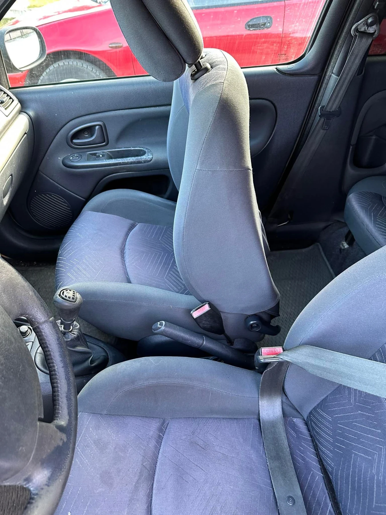 Renault Clio 1, 5, снимка 5 - Автомобили и джипове - 54948718
