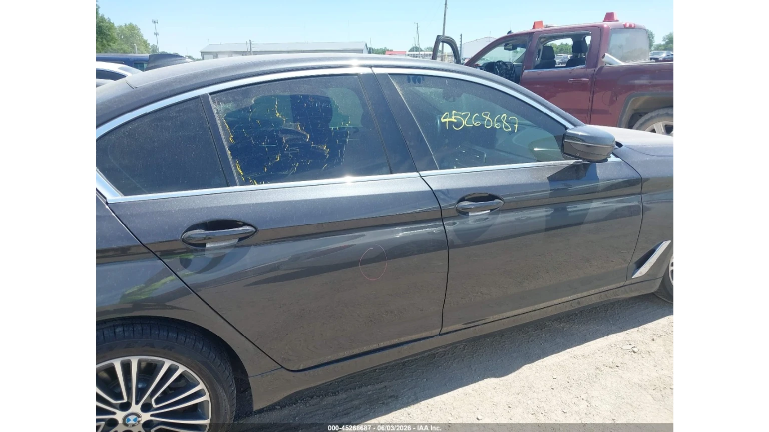 BMW 540 ВИДЕО НА АВТОМОБИЛА, снимка 13 - Автомобили и джипове - 55268635