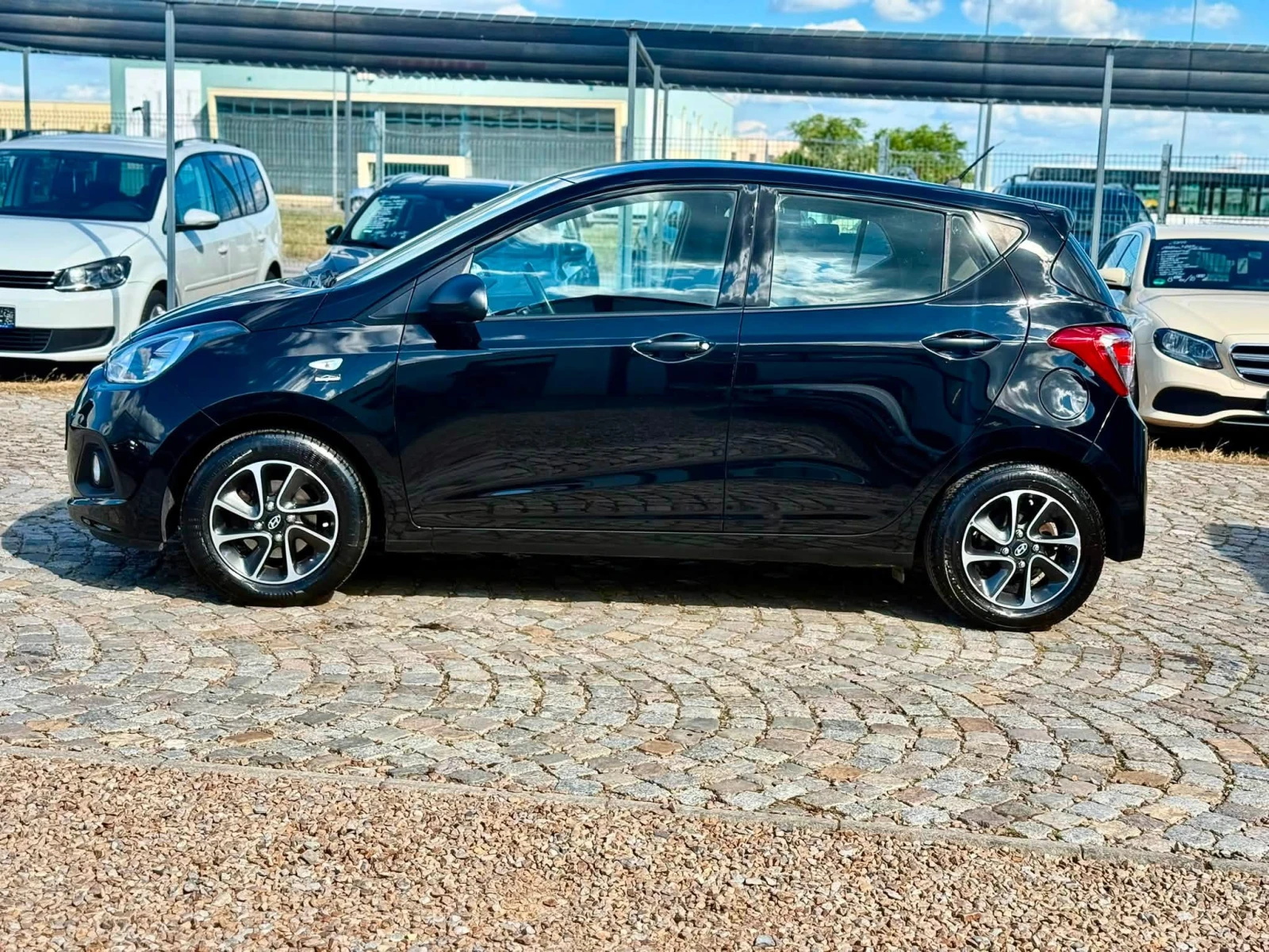 Hyundai I10 1.0, снимка 2 - Автомобили и джипове - 55278817